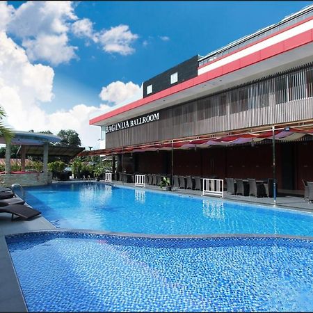 טנג'ונג פנדן Grand Hatika Hotel מראה חיצוני תמונה