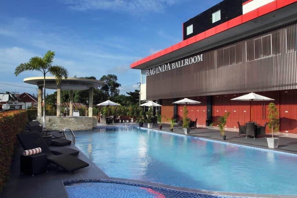 טנג'ונג פנדן Grand Hatika Hotel מראה חיצוני תמונה
