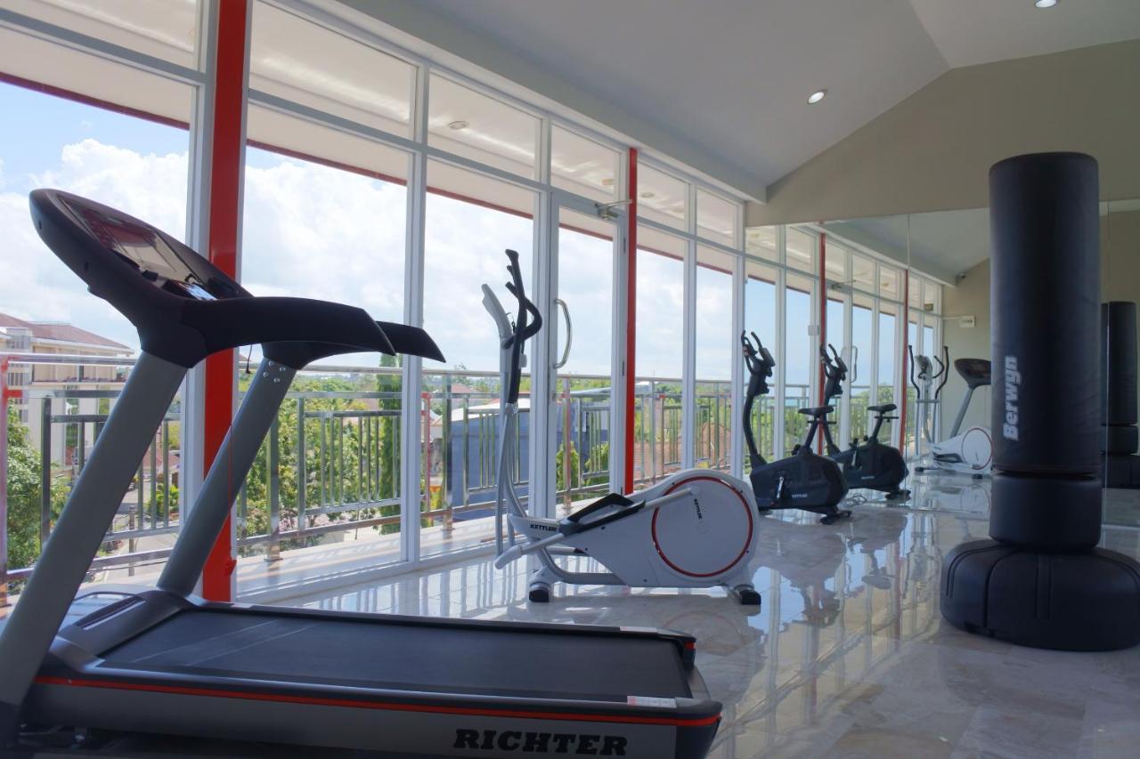 טנג'ונג פנדן Grand Hatika Hotel מראה חיצוני תמונה